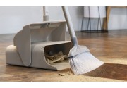 掃地時可減低掦塵情況，不用為掃地而關窗、關風扇。